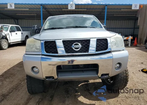 2005 Nissan Titan Xe из США, поврежденный, VIN 1N6AA07B75N562624